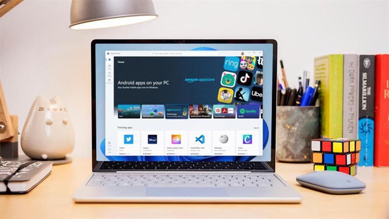 Windows 11 Pro — PC gaming assemble a Geneve par Razox